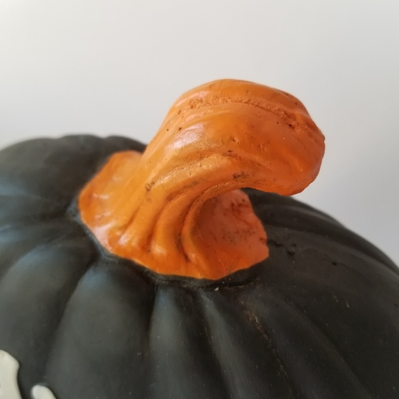 Halloween Pumpkin - Picture 4 of 4